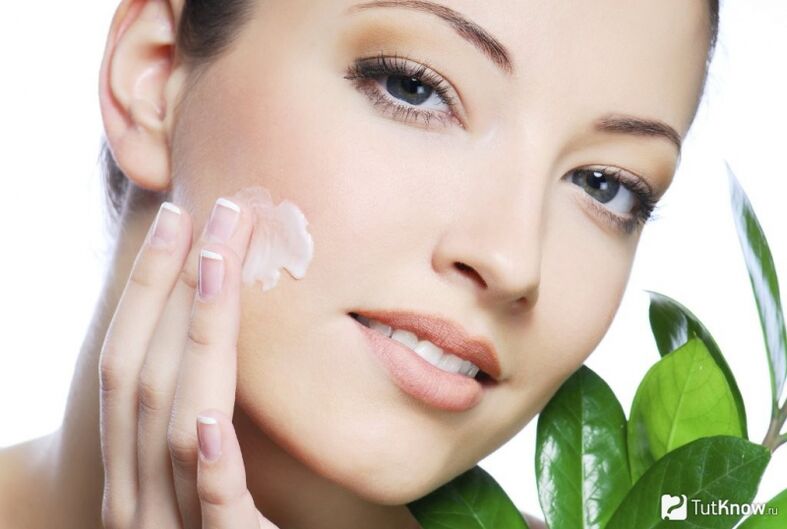 Rezepte für Masken zur Gesichtshautverjüngung